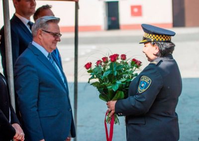 41283173_677114479327557_4448299110230917120_n