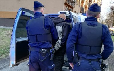 Kradzież słupa trakcji tramwajowej