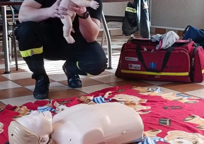 received_1910481222652077