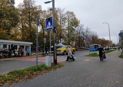 received_357095853465353