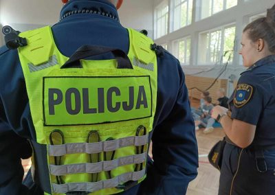 received_1379221696804958